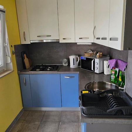 Apartman Luce Apartment Brzac Bagian luar foto
