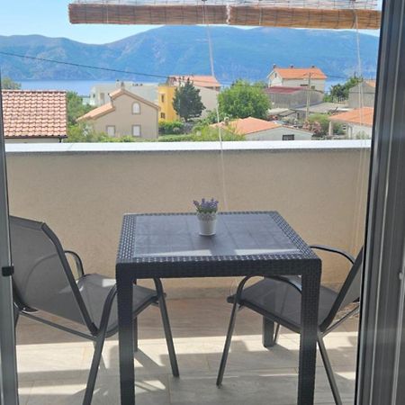 Apartman Luce Apartment Brzac Bagian luar foto